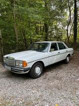 Mercedes-Benz Mercedes 230 E W123 - gebrauchte Mercedes-Benz 230 aus dem Jahr 1980