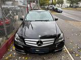 Mercedes-Benz C 220 CDI BlueEFFICIENCY 7G-TRONIC "Avantgarde" - Mercedes-Benz C 220: Cdi