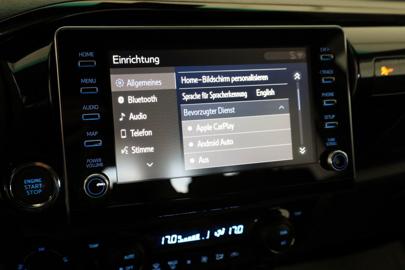 Fahrzeugabbildung Toyota Hilux 2.8 D-4D Invincible,ACC,Rollo,Rollbüg.,AHK