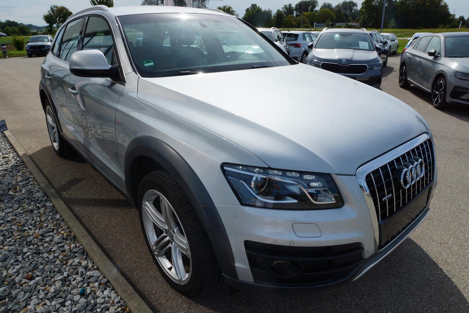 AUDI Q5 3.0 TDI S-LINE QUATTRO S-TRONIC AHK!NAV!XE! | 239 ch | BVA | HAYON ÉLECTRIQUE | PACK SPORT | VOLANT EN CUIR