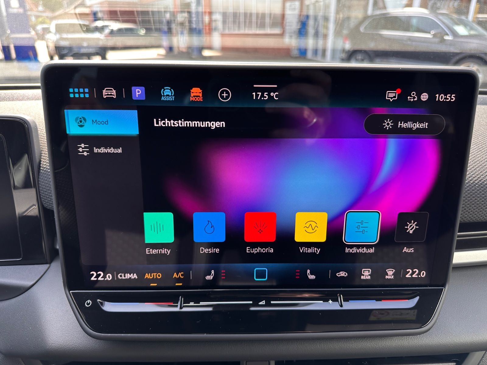 Fahrzeugabbildung Volkswagen T-Roc R Line 1.5 eTSI DSG APP/ACC/AHK/LED/eHeck