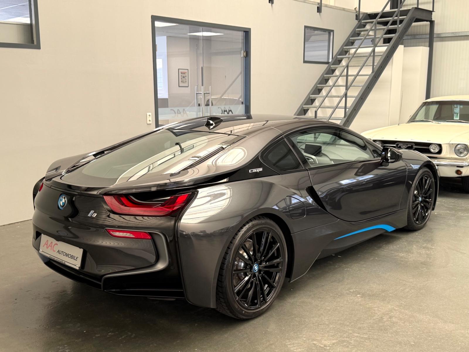 BMW i8 Coupe/Navi/Cam/Vollleder/Standheizung/360°