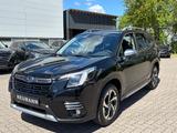 Subaru Forester Platinum - Subaru Forester Platinum mit Benzin-Antrieb