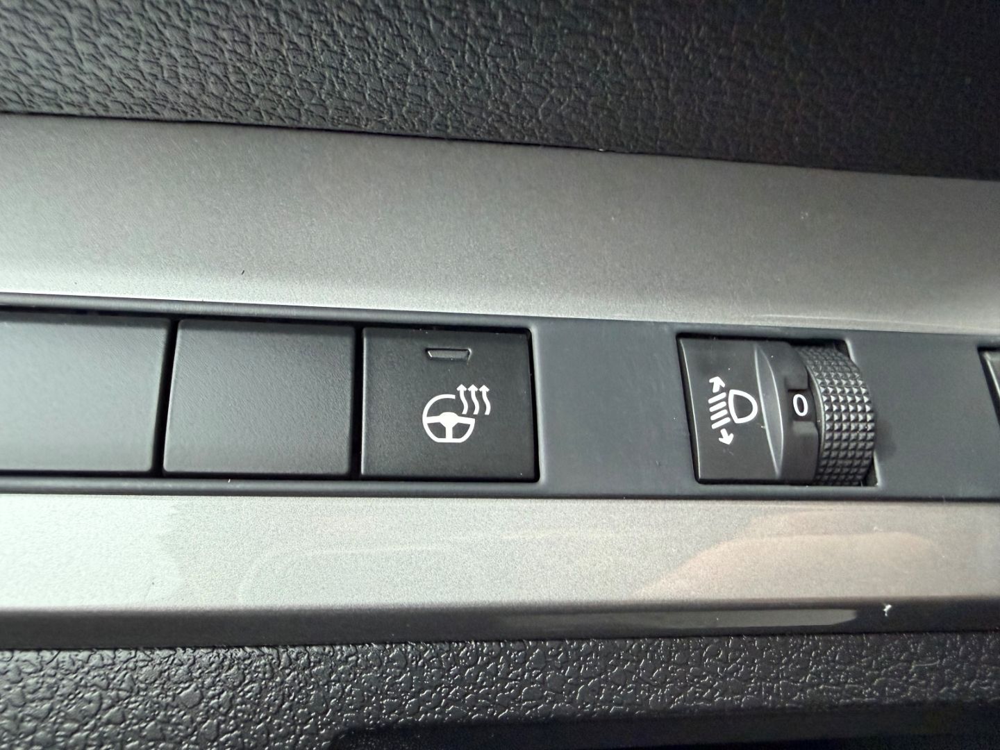 Fahrzeugabbildung Opel Vivaro L3 Doppelkabine XL D 180 Automatik