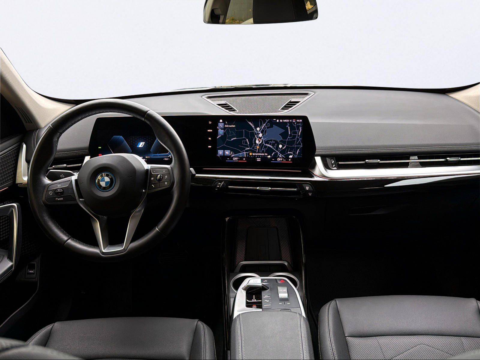 BMW iX1 - Bild 9