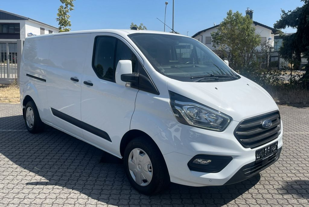 Image of Ford Transit Custom