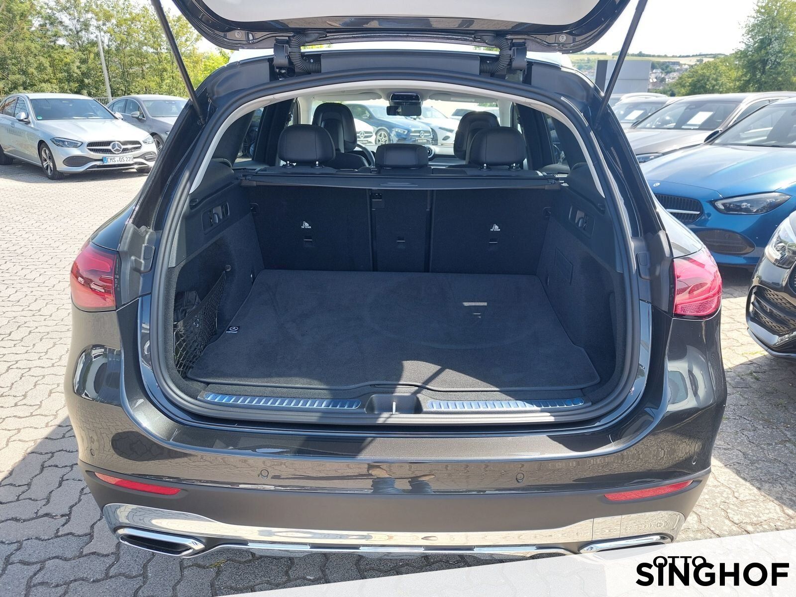 Fahrzeugabbildung Mercedes-Benz GLC 220 d 4Matic +AHK+LED+Memory+360°+TOTW+Sitzh
