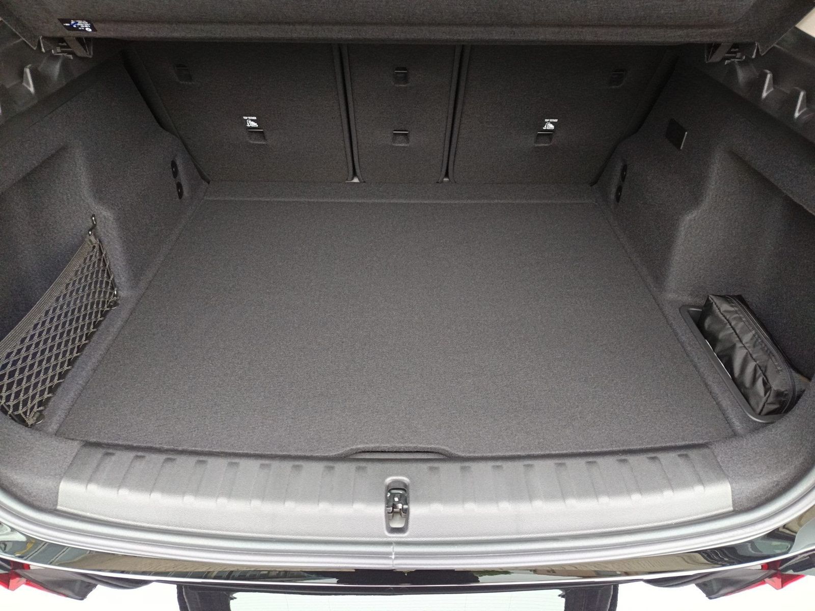 BMW iX1 - Bild 10