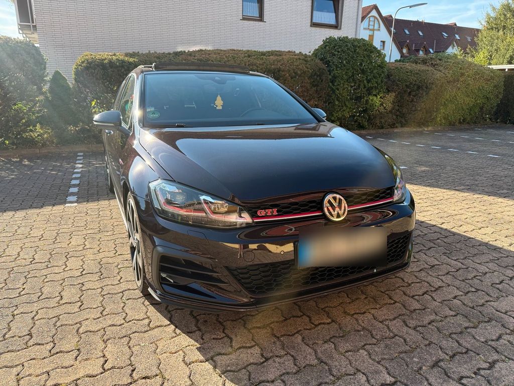 Image of Volkswagen Golf