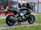 Honda VFR800X Crossrunner  - HONDA VFR800