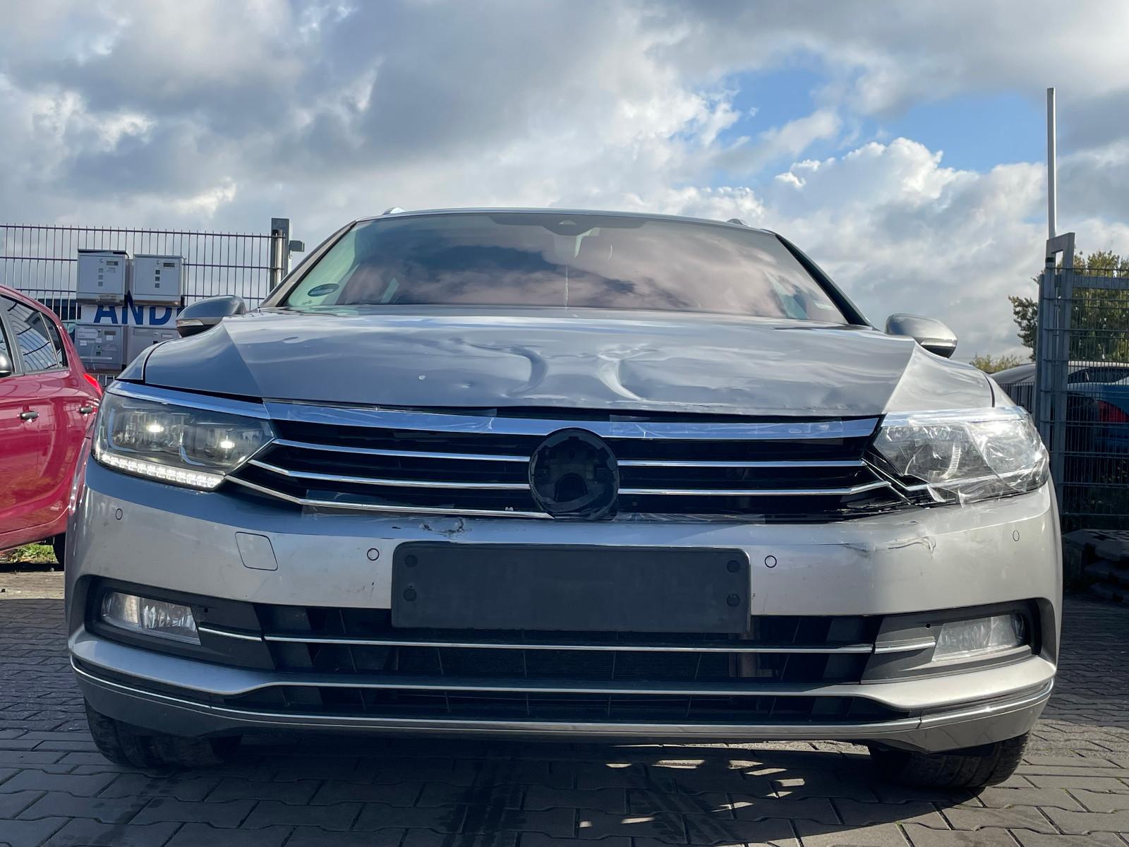Volkswagen Passat 2015 — photo 13