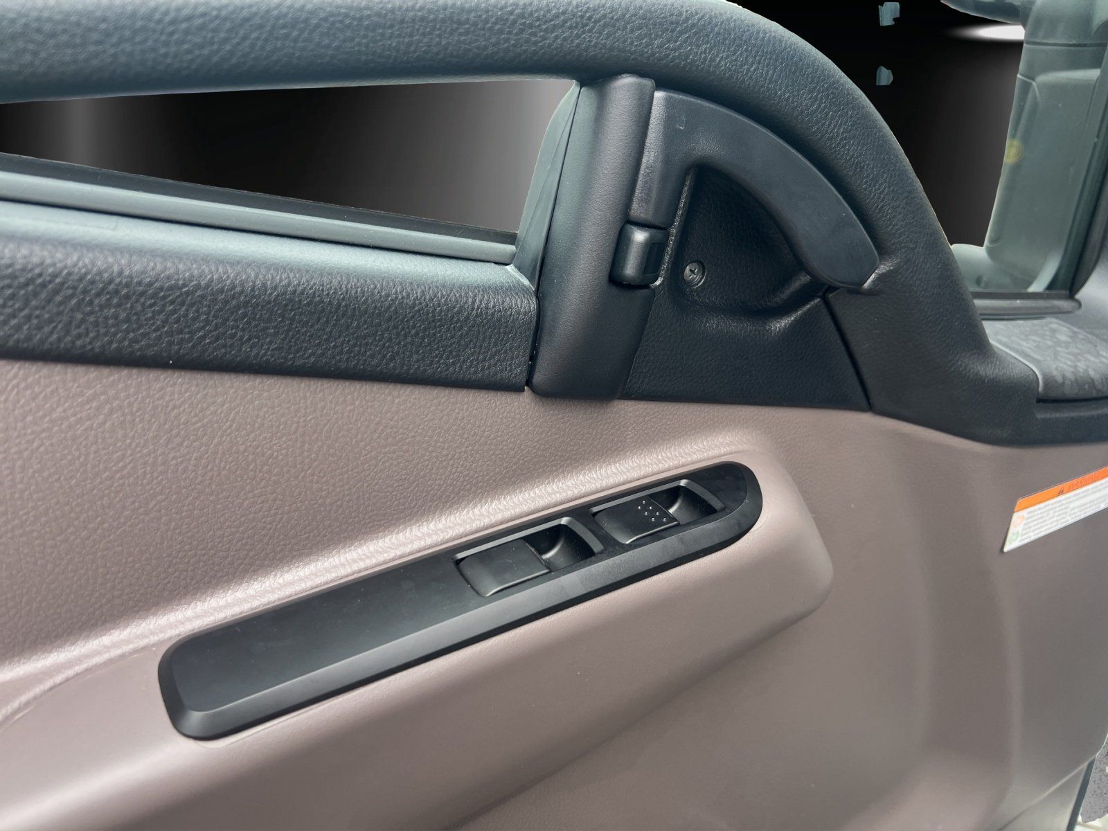 Fahrzeugabbildung FUSO 7C18 4x2 2800 Meiller Trigenius Kipper