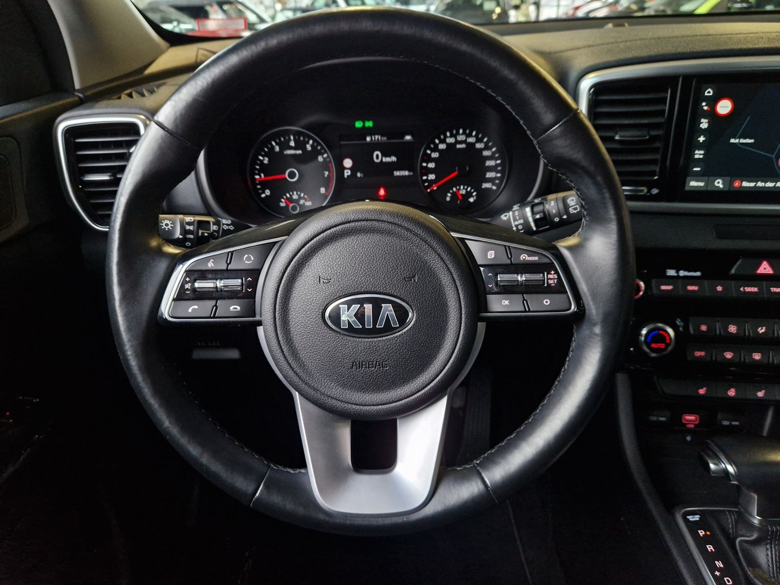 Fahrzeugabbildung Kia Sportage Black Edition 4WD PREMIUM LED NAVI ALU