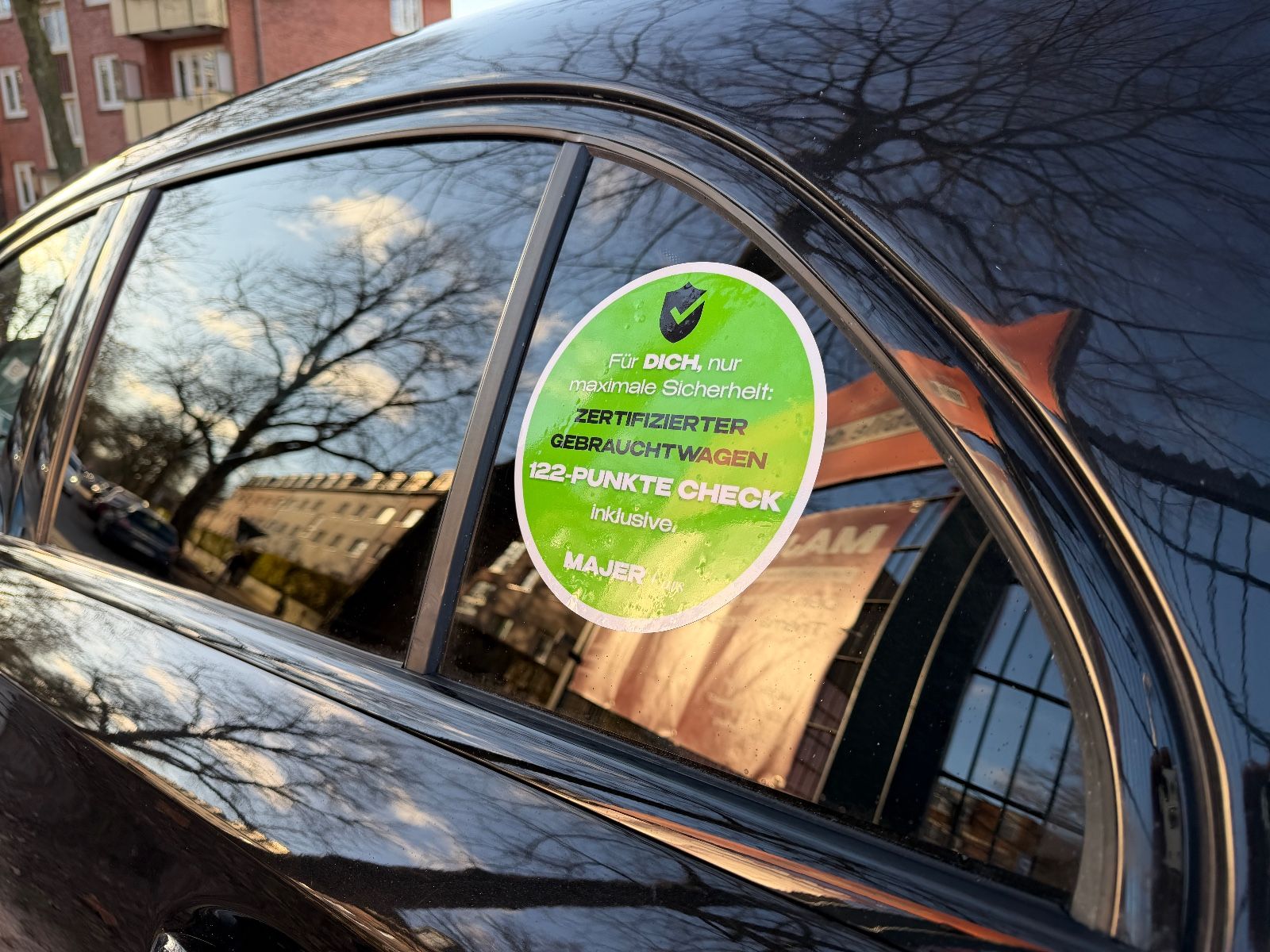 Fahrzeugabbildung Mercedes-Benz A 35 AMG 4Matic*BURMESTER*PANO*LED*ALCANTARA*19"