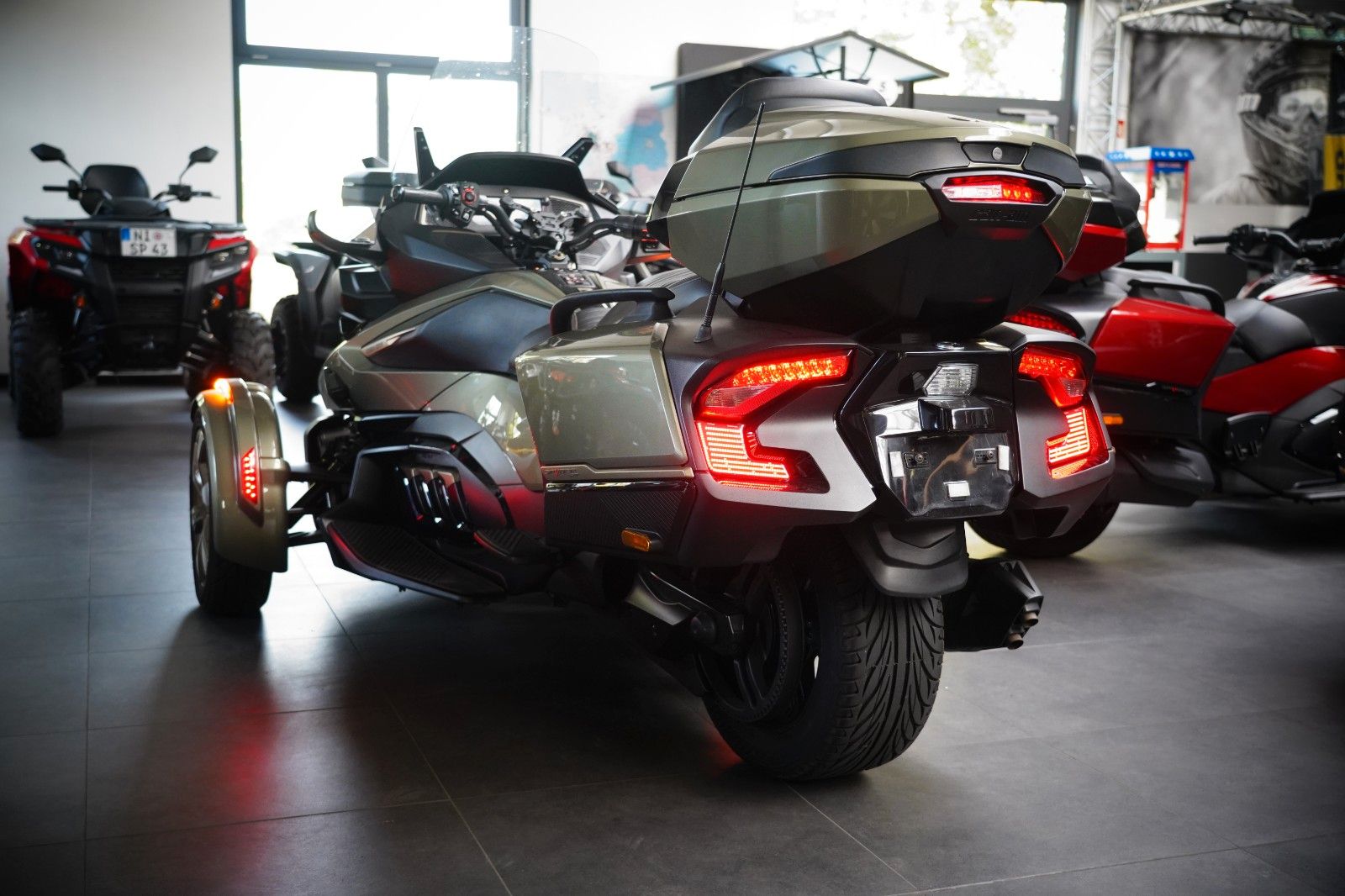 Fahrzeugabbildung Can Am Spyder RT LTD Sea to Sky