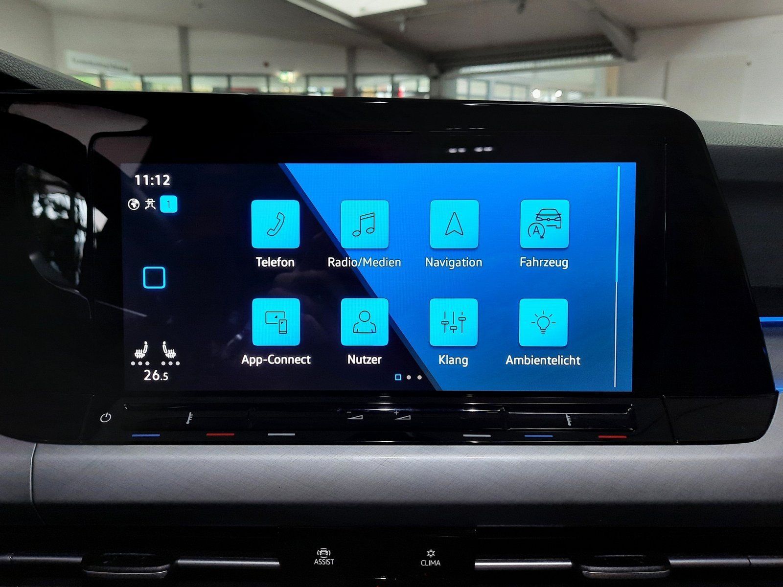 Fahrzeugabbildung Volkswagen Golf Life TDI *Navi*Cam*PDC*Sitzhzg*LED*ACC*APP*