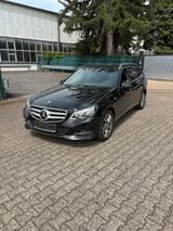Mercedes-Benz MERCEDES E250 CDI 4Matic AHK - Mercedes-Benz E 250 in Köln