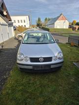 Volkswagen VW Polo 9N TÜV bis 08/2027 - Volkswagen Polo aus 2003: 9n