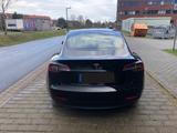 Tesla Model 3 Hinterradantrieb SR - Tesla Model 3 in Rostock