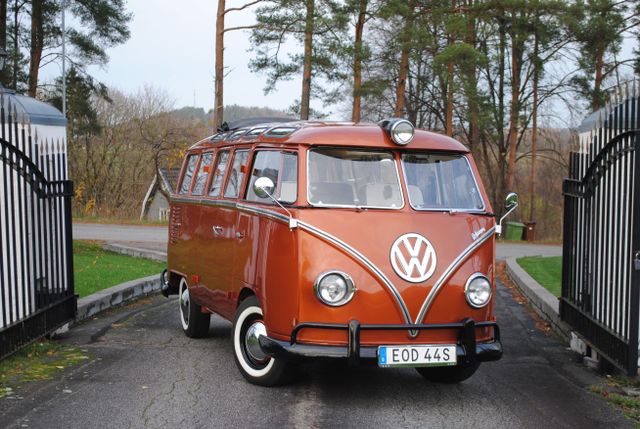 Volkswagen T1 23-window SAMBA 23-window micro van