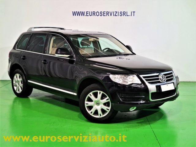 Volkswagen VOLKSWAGEN Touareg 3.0 V6 TDI DPF tiptronic Excl