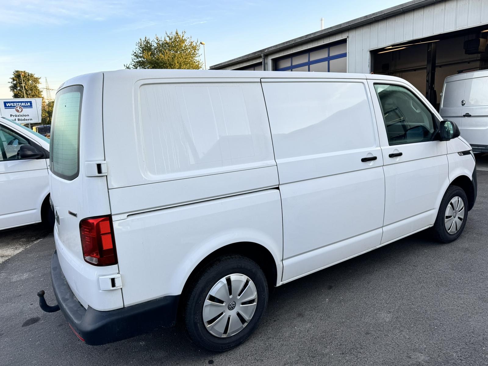 Volkswagen T6 Transporter 6.1 Kasten TDI 4Motion AHK*Tempo