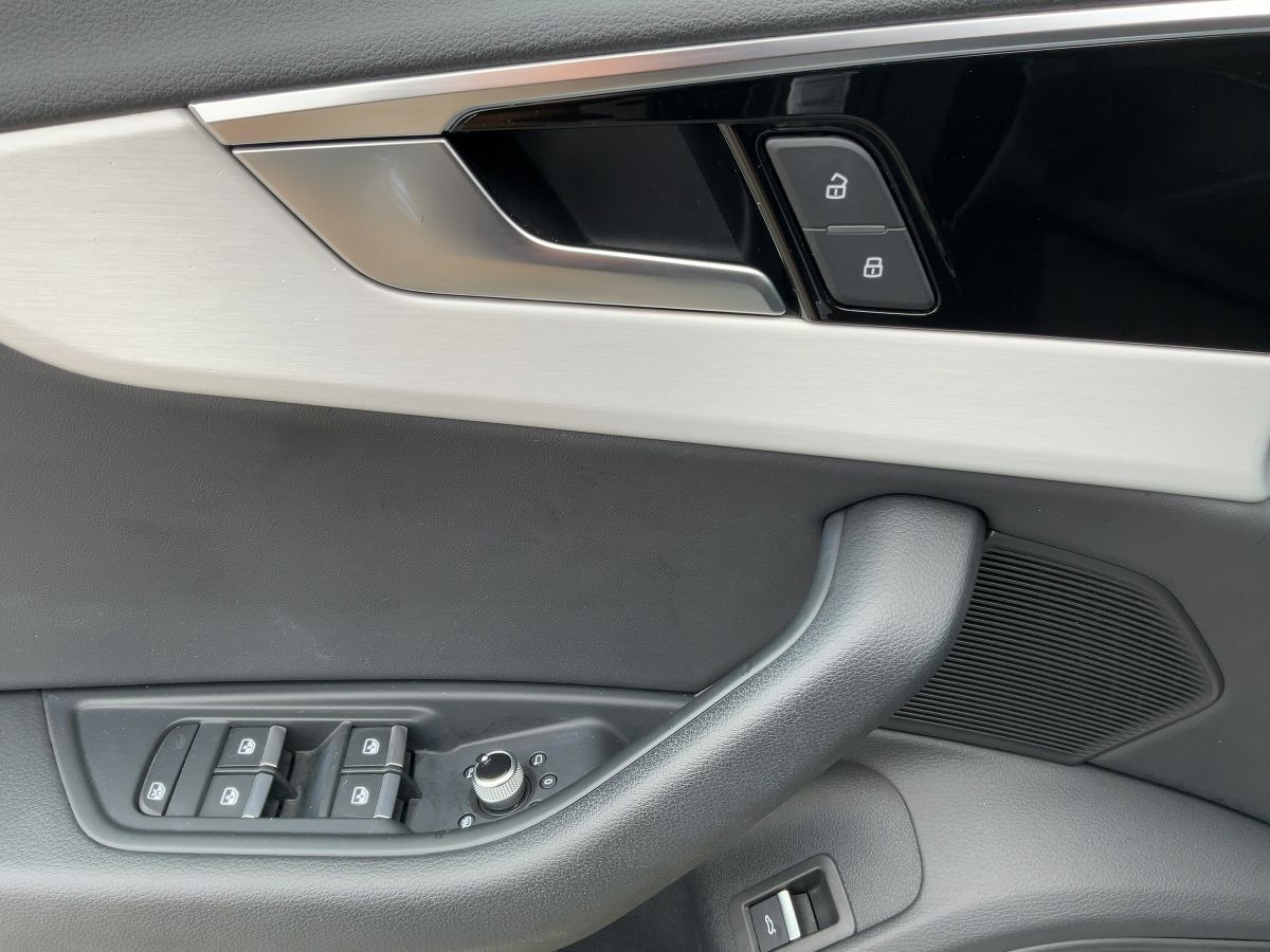 Audi A4 - Bild 17
