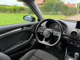 Audi A3 1.6TDI S tronic sport Sportback inkl.Standhzg - Audi A3 mit Diesel-Antrieb: Limousine, 1.6