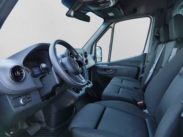 Mercedes eSprinter - 10