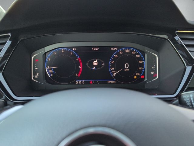 Touran 1.5 TSI Comfortline LED+NAVI+PANO+ACC+SHZ