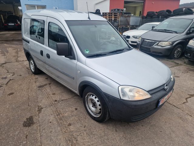 Opel Combo 1.6