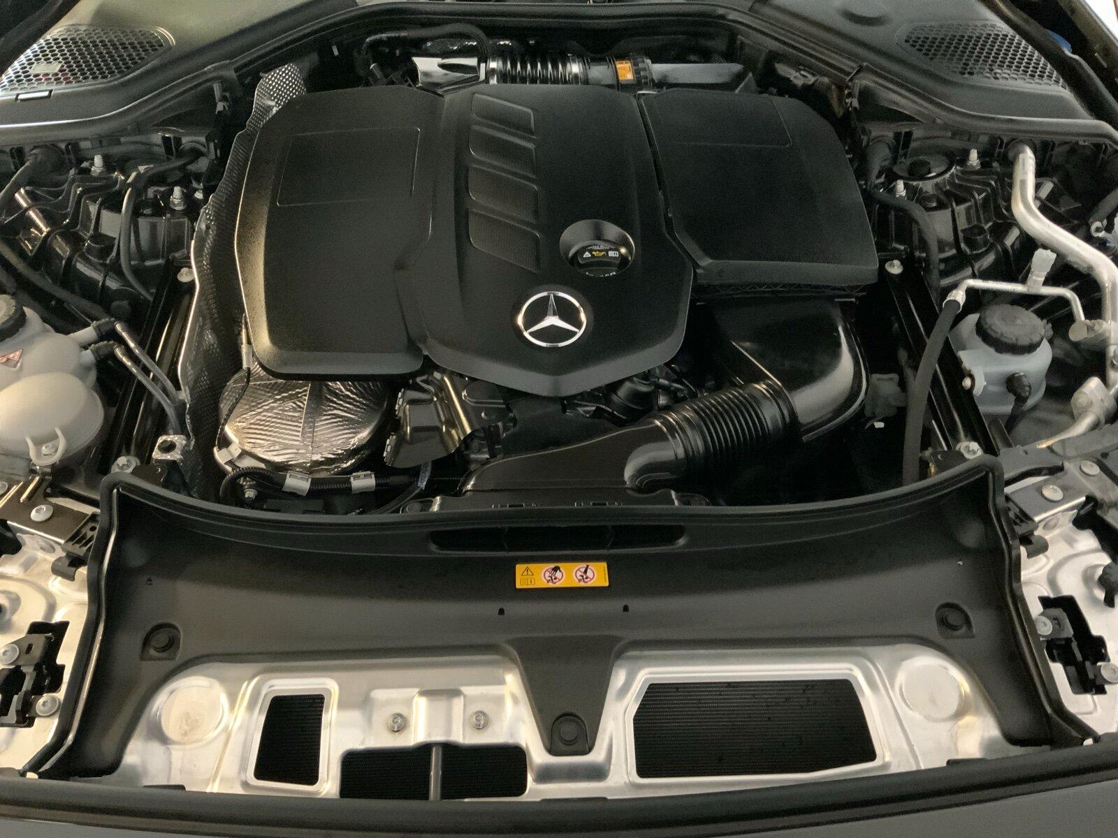 Mercedes-Benz E 220 d T AVANTGARDE AHK DISTRONIC KEYLESS RüKam