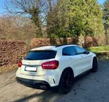 Mercedes-Benz GLA 220 CDI 4MATIC DCT - - Mercedes-Benz GLA 220 mit Diesel-Antrieb