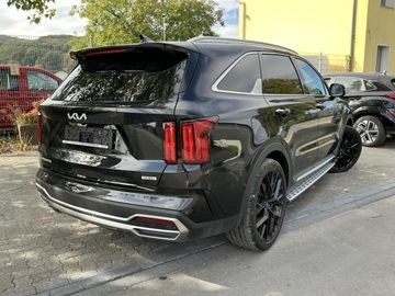 KIA Sorento - 2
