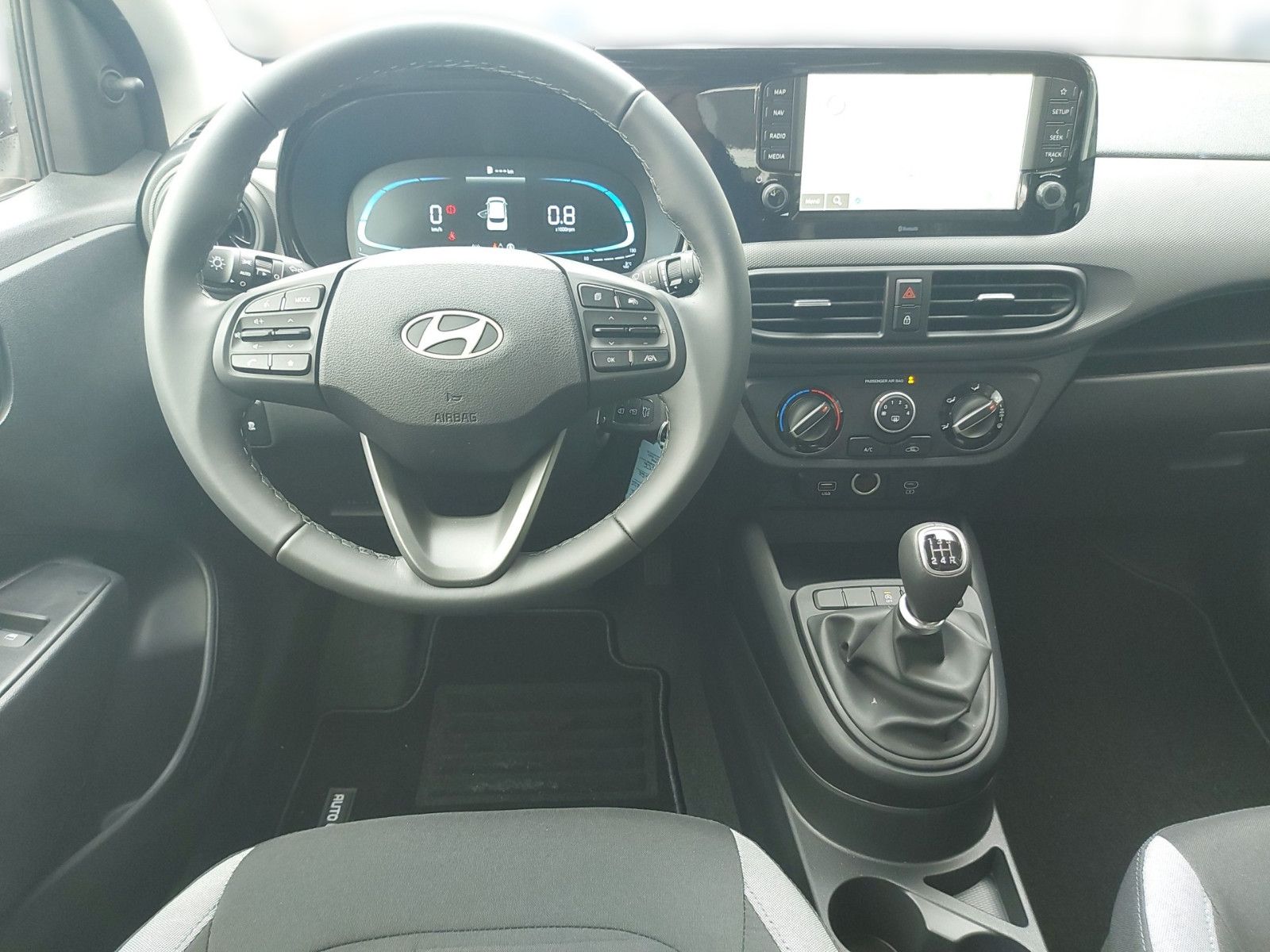 Fahrzeugabbildung Hyundai i10 1,0 Select Navi Mj.25 63PS