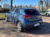 Kia Rio 1.0 T-GDI 100 PS Automatik EZ 10/2022 - Kia Rio in Dresden