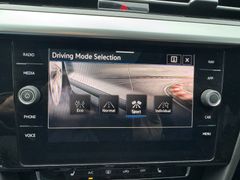 VW Arteon 2.0 TDI SB R-Line*PANORAMA*360*