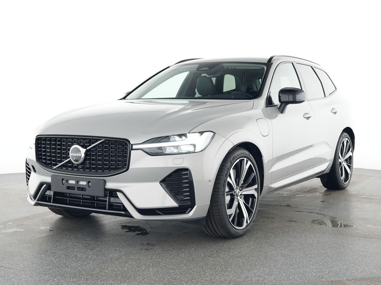Volvo XC60 T6  Plus Dark Recharge Plug-In Hybrid AWD