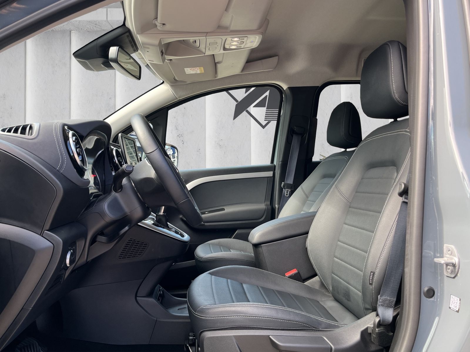 Fahrzeugabbildung Mercedes-Benz T-Klasse 180 lang*7-Sitz*LED*Navi*SHZ*Kamera*PDC