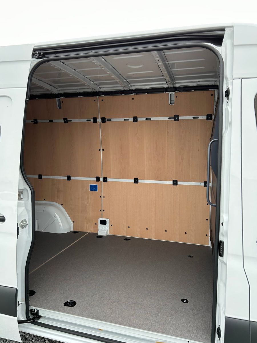 Fahrzeugabbildung Mercedes-Benz Sprinter III 211 CDI  Kasten  Navi  Kamera