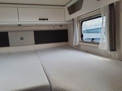 Sunlight T 67 Adventure Edition, Einzelbetten und Hubbett