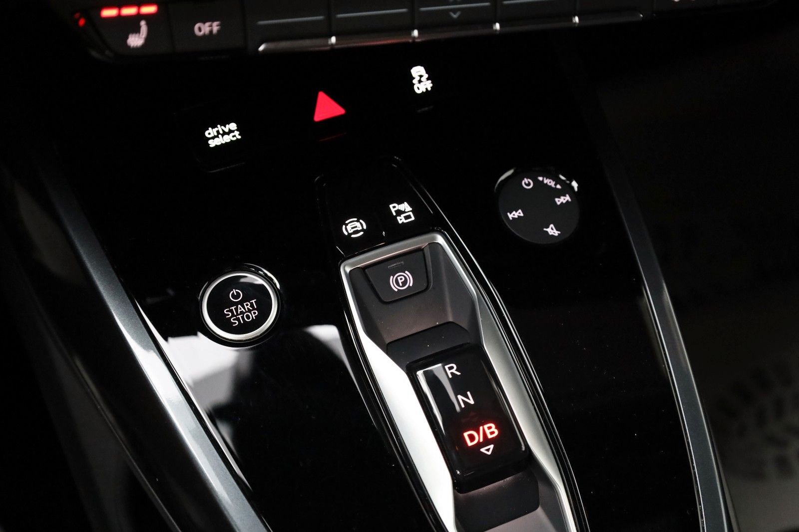 Fahrzeugabbildung Audi Q4 e-tron Sportback 45,S line, SH,Kamera,ACC