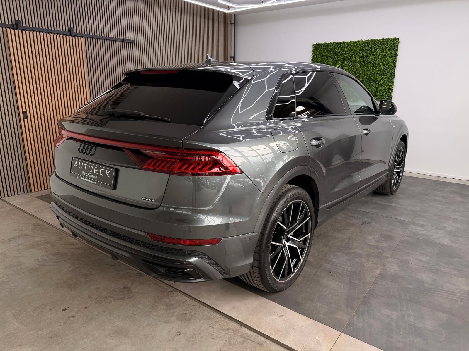 Audi Q8 50 TDI quattro 2x S-Line Matrix Pano AHK B&O foto 5