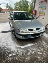 Renault Megane 1 1.6 16V TÜV Neu - Renault Megane aus 2001: 1.6