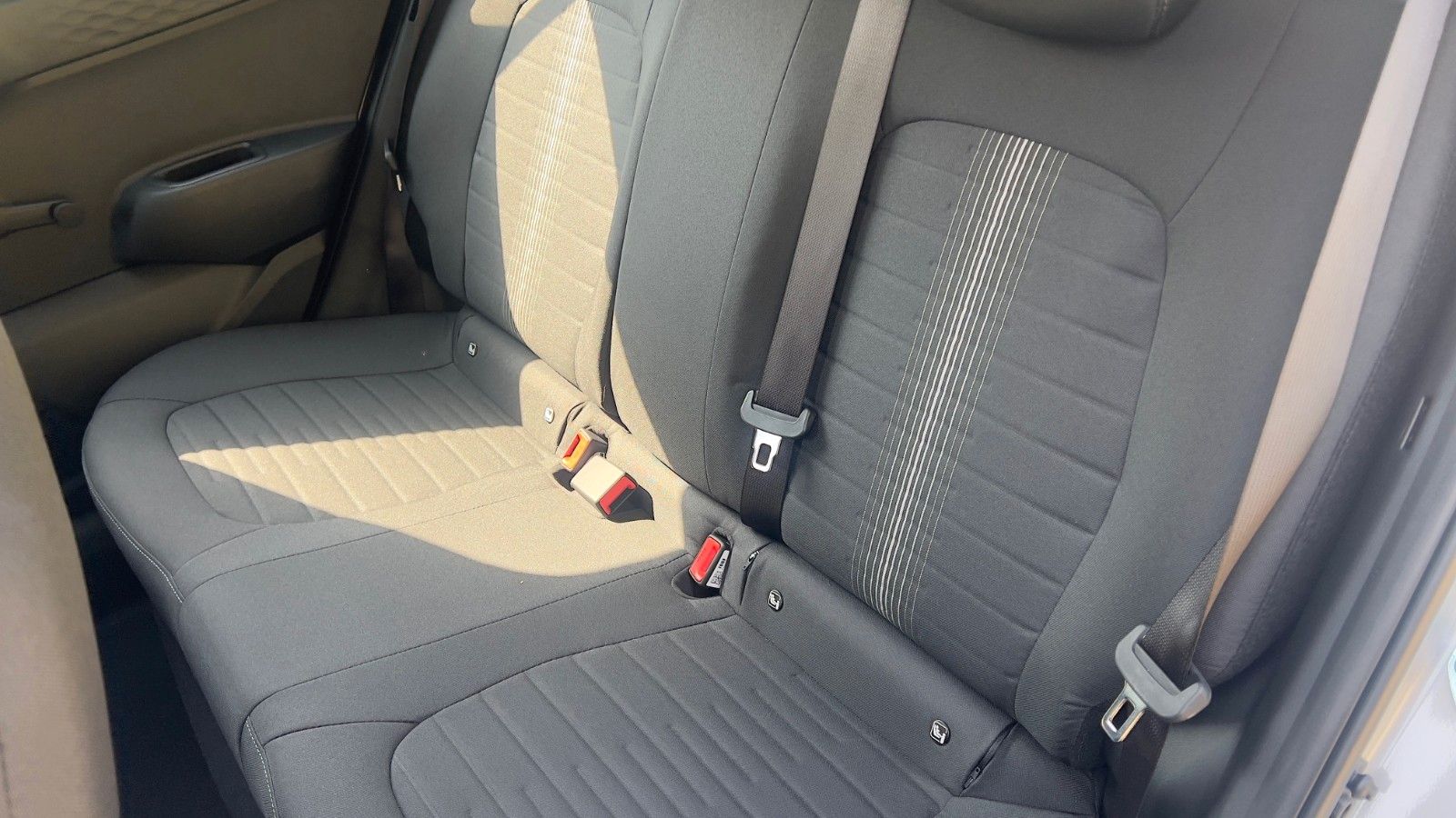 Fahrzeugabbildung Hyundai i10 1.0 Trend *Klima*Navi*CarPlay*PDC*RFKamera*