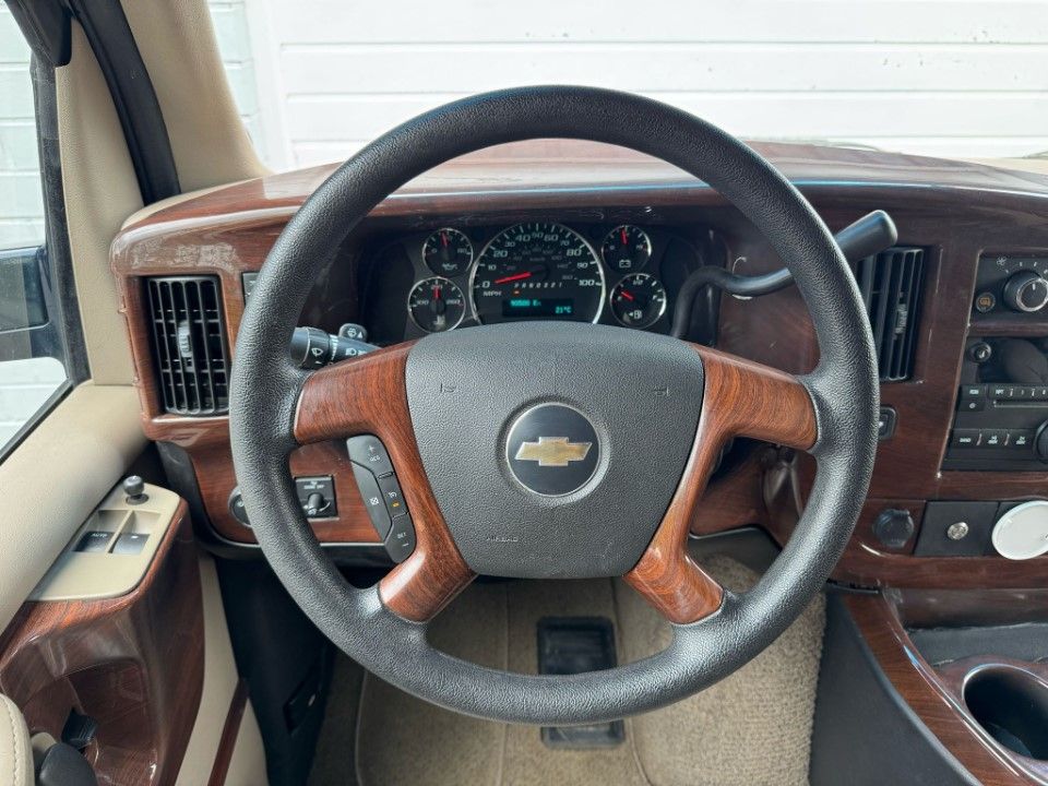 Fahrzeugabbildung Chevrolet Express Chevy Van 5.3 Explorer Ltd X-SE 4x4