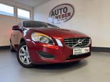 Volvo V60 KOMBI KINETIC*AUT*NAVI*CAM*XENON*T-LEDER*PDC - Volvo V60 mit Benzin-Antrieb