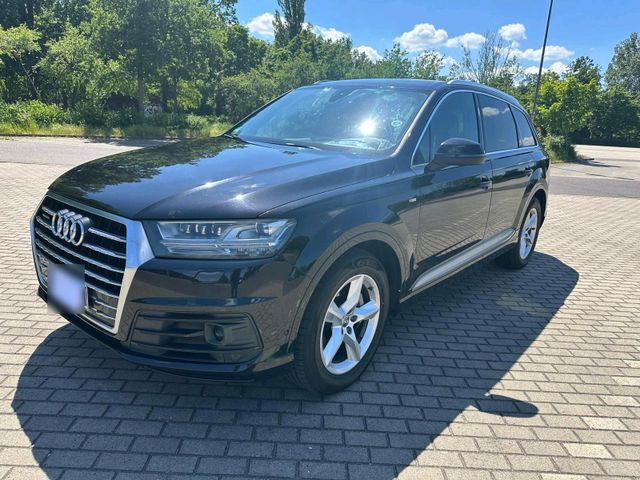 AUDI Audi Q7 3x S Line 7 sitze