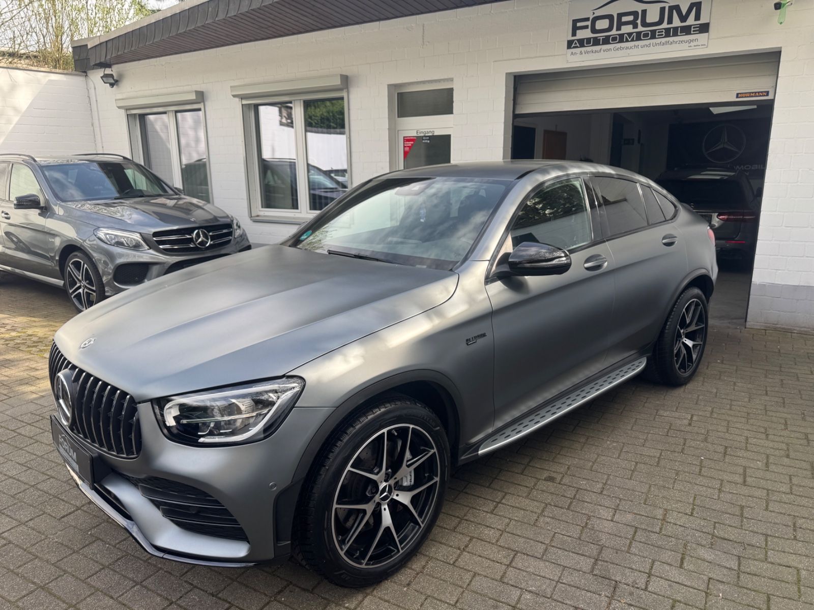 Mercedes-Benz GLC 43 4M Coupe AMG PERFORMANCE foto 3