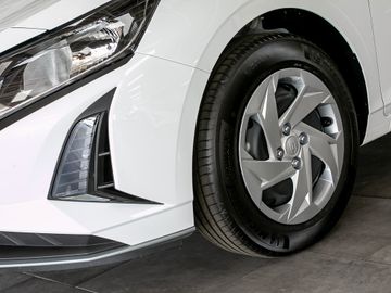 Hyundai i20 1.2 Select Kamera Navi Funktions-Paket